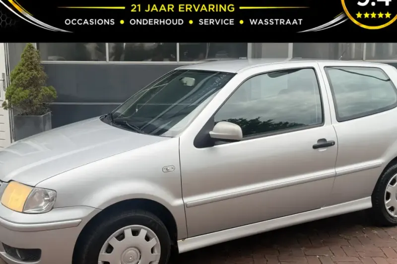 Volkswagen Polo (2001)