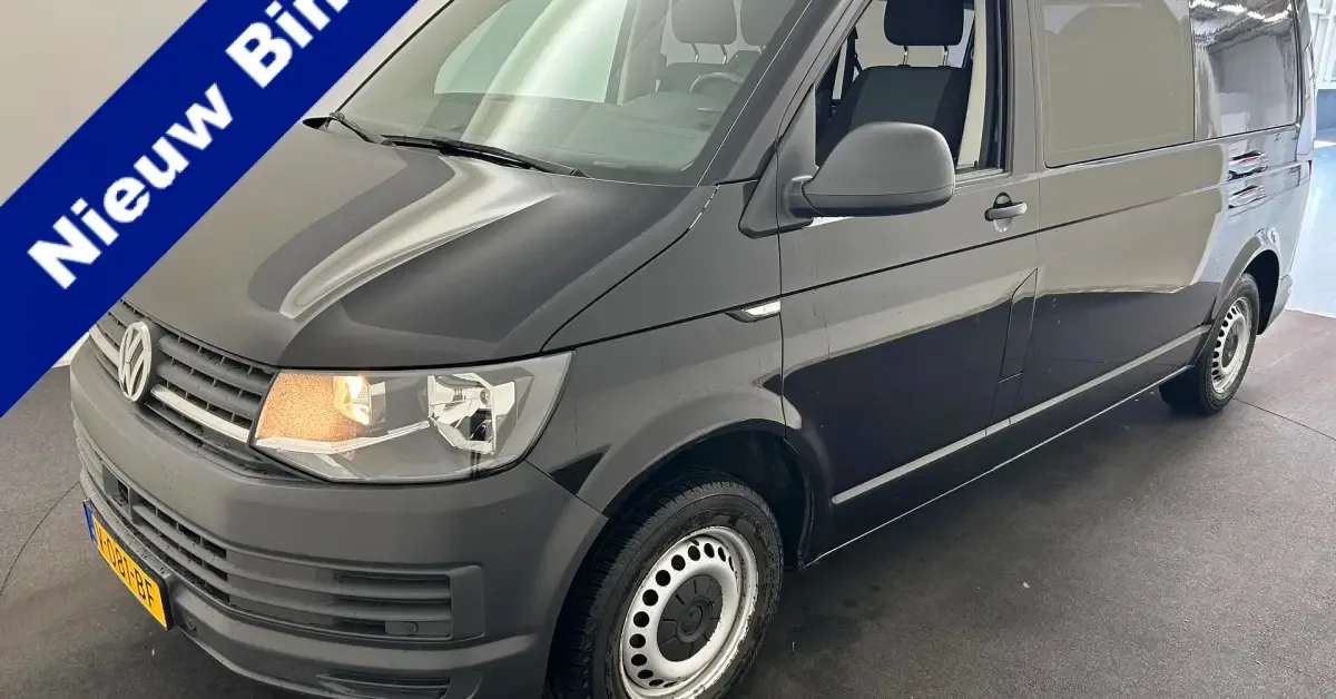 Volkswagen Transporter (2015) — foto 1