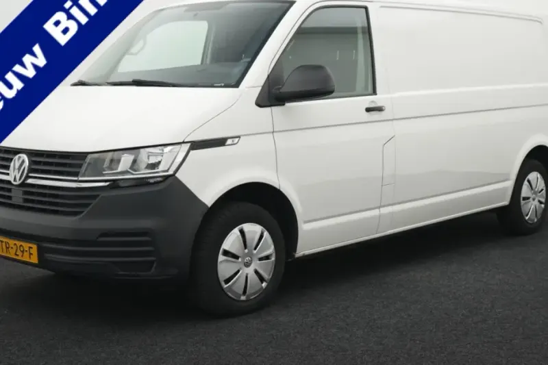 Volkswagen Transporter (2023)