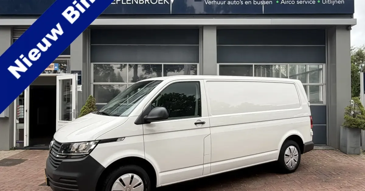 Volkswagen Transporter (2023) — foto 1