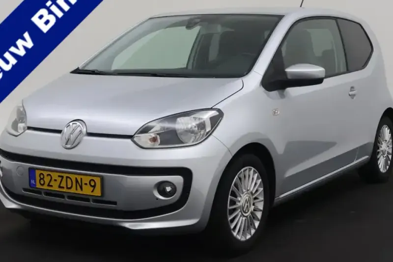 Volkswagen Up (2012)