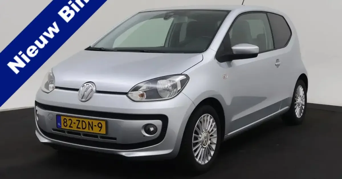 Volkswagen Up (2012) — foto 1