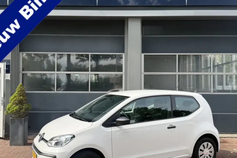 Volkswagen Up (2017)