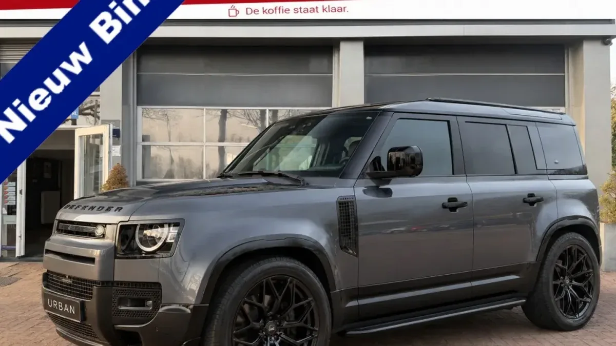 Land Rover Defender (2020) — foto 1