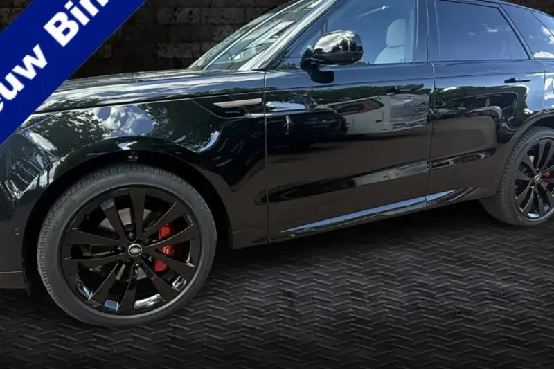 Land Rover Range Rover Sport (2025)
