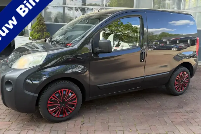 Peugeot Bipper (2013)