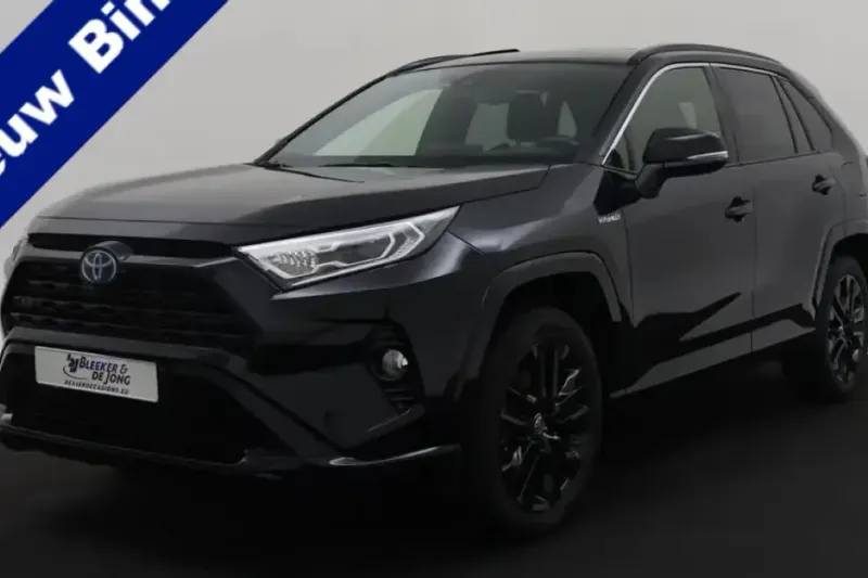 Toyota RAV4 (2021)