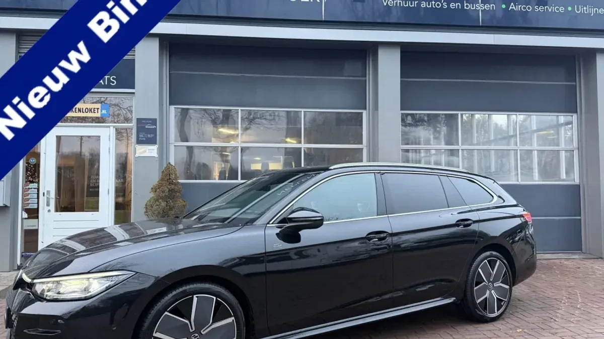 Volkswagen Passat (2025) — foto 1