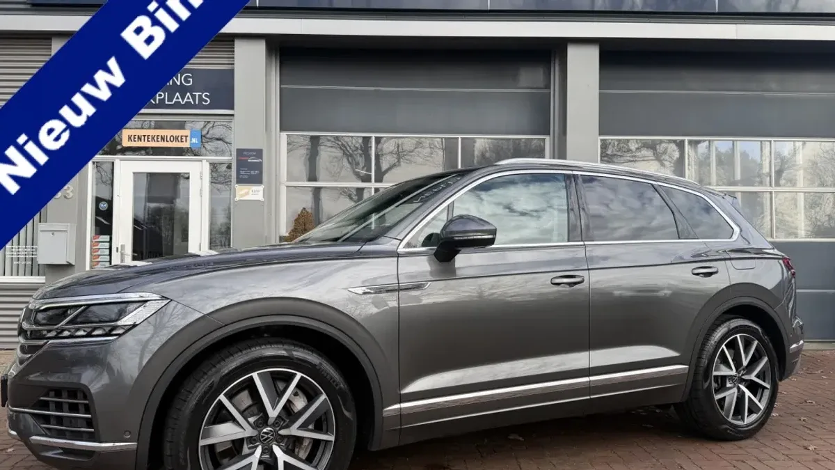 Volkswagen Touareg (2021) — foto 1