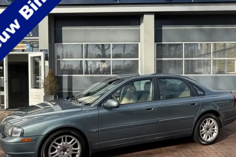 Volvo S80 (2003)