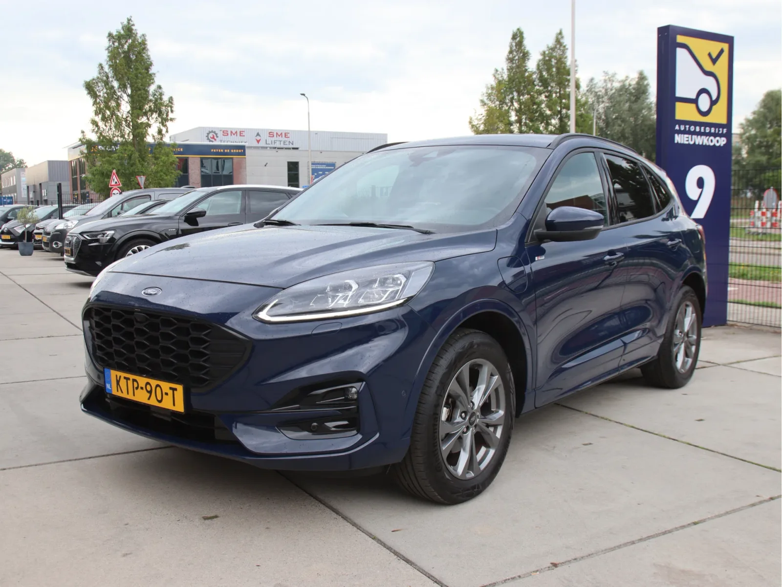 Ford Kuga (2023) — foto 1
