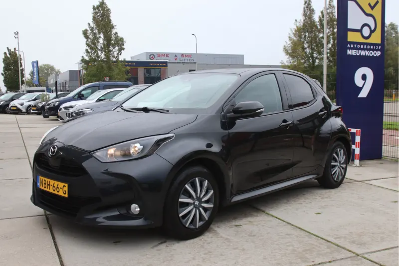 Mazda 2 Hybrid (2024)