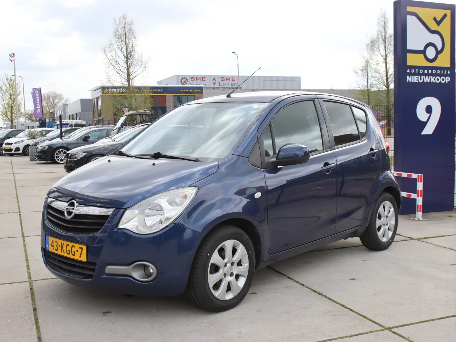 Opel Agila (2009) — foto 1