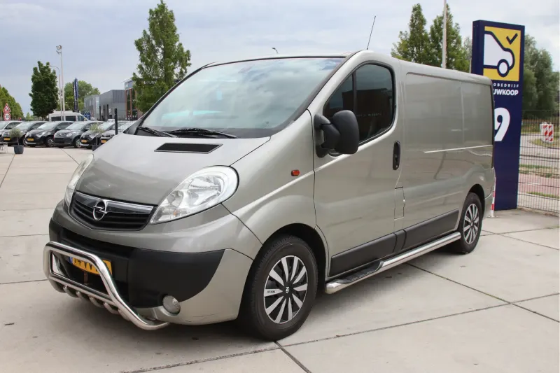 Opel Vivaro (2008)