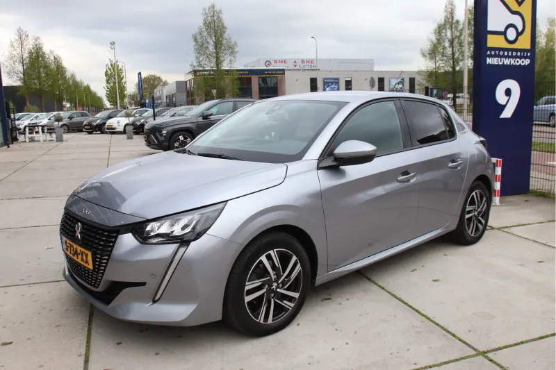 Peugeot 208 (2021)