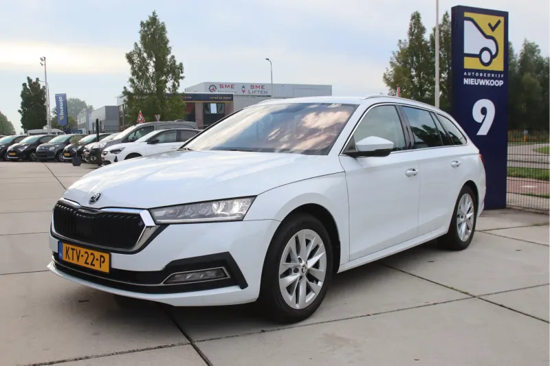 Škoda Octavia (2023)