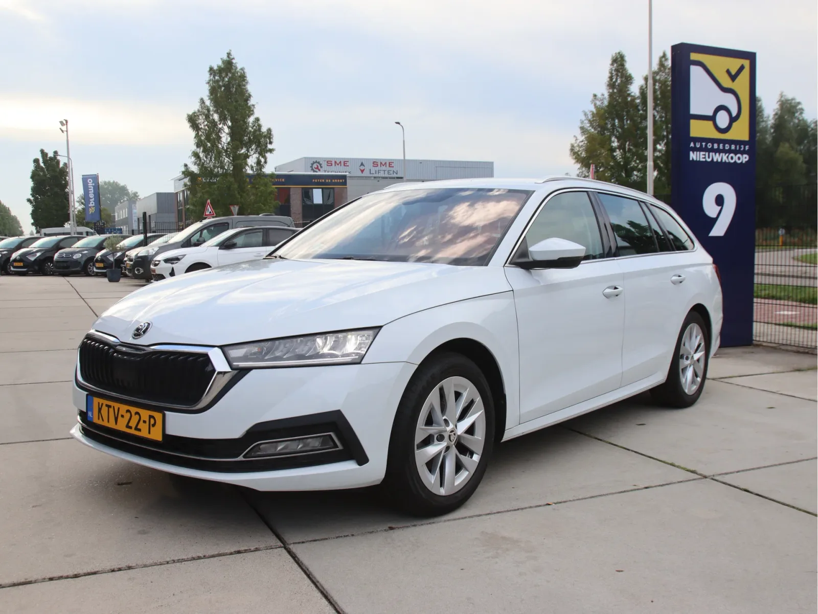 Škoda Octavia (2023) — foto 1