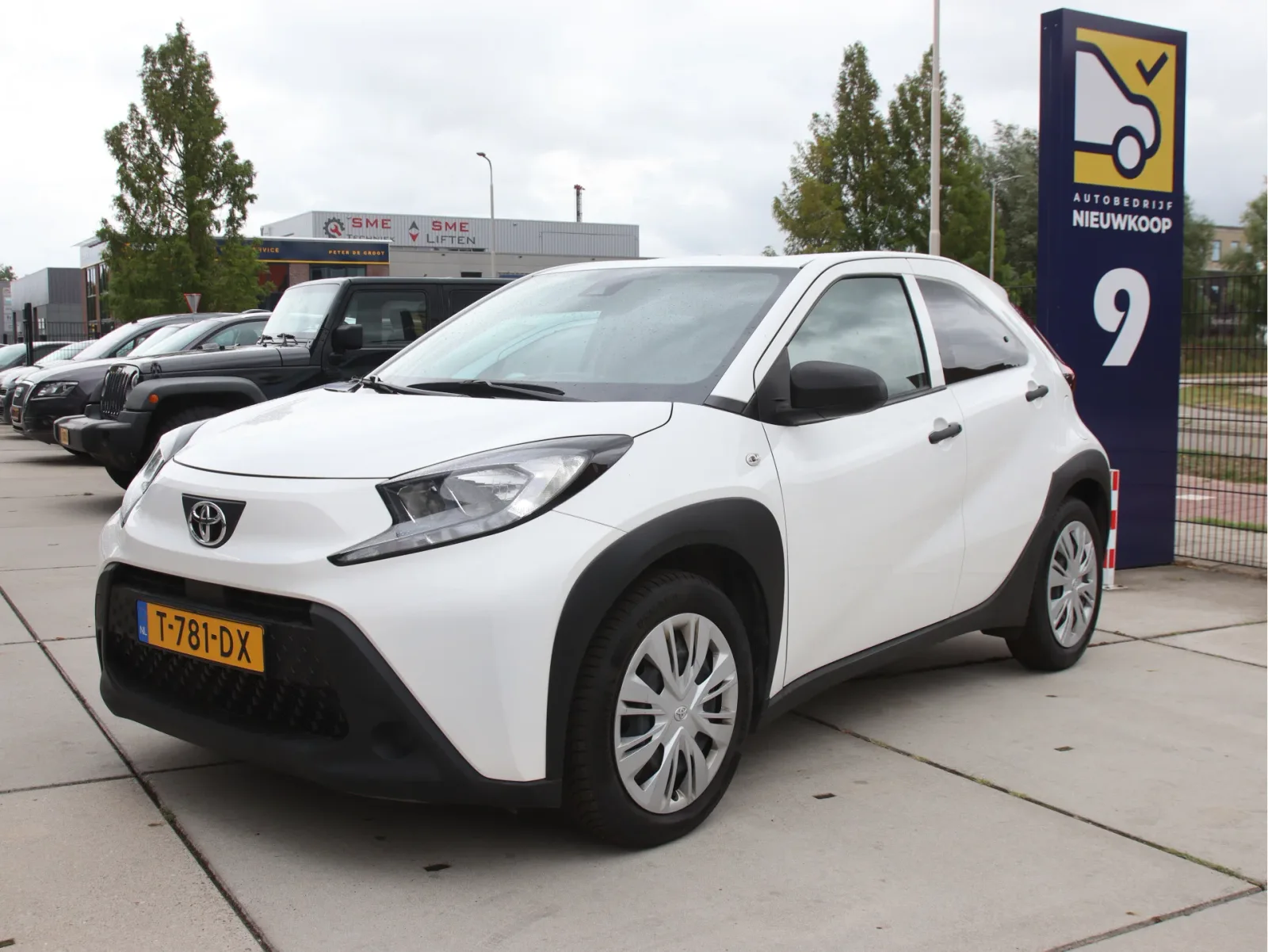 Toyota Aygo (2023) — foto 1