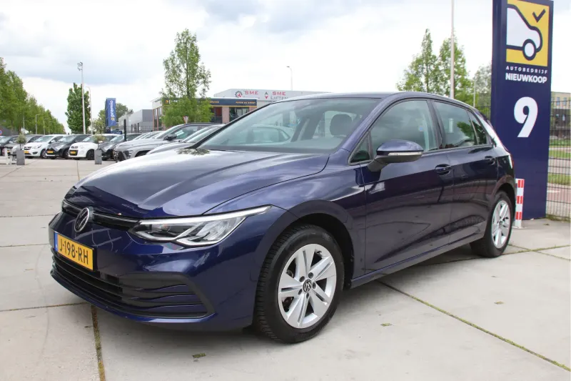 Volkswagen Golf (2020)