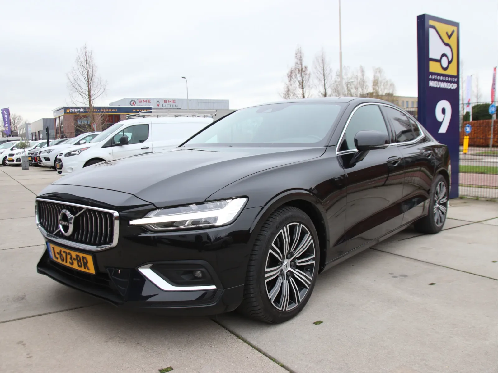 Volvo S60 (2021) — foto 1
