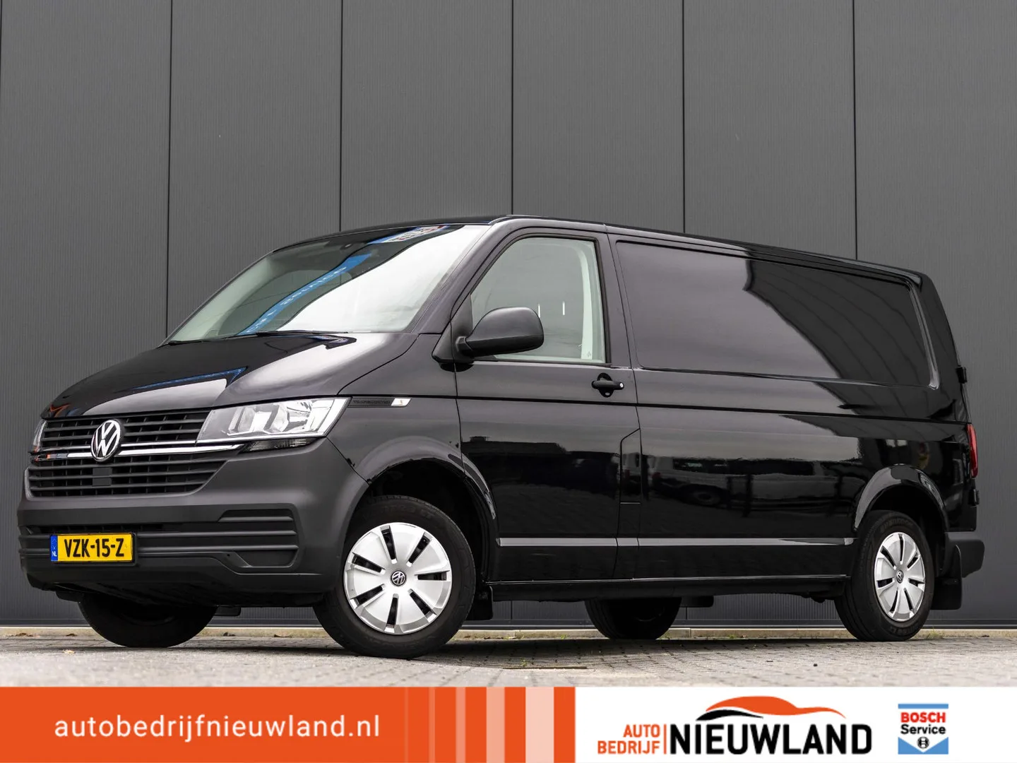 Volkswagen Transporter (2022) — foto 1