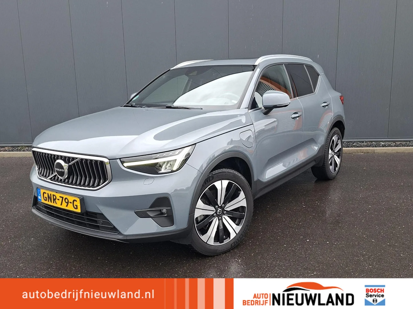 Volvo XC40 (2022) — foto 1