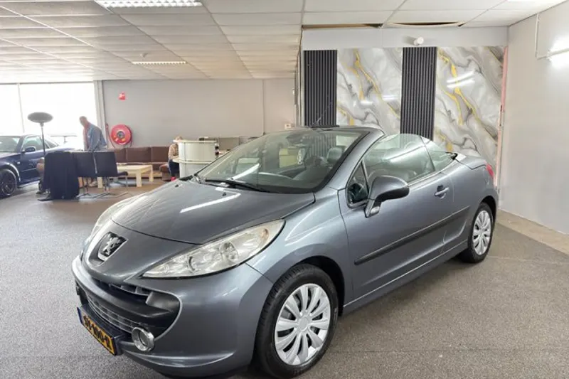 Peugeot 207 (2007)