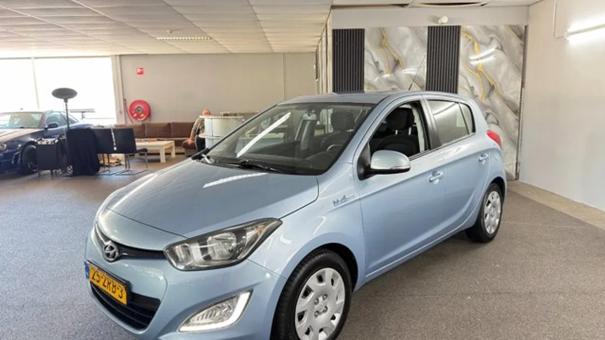 Hyundai i20 (2013) — foto 1