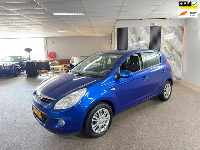 Hyundai i20 (2009) — foto 1