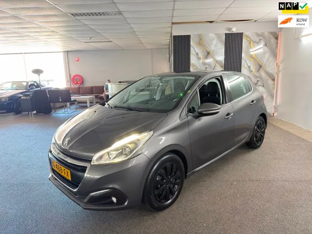 Peugeot 208 (2019) — foto 1