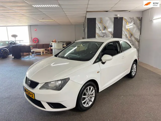 SEAT Ibiza (2013) — foto 1