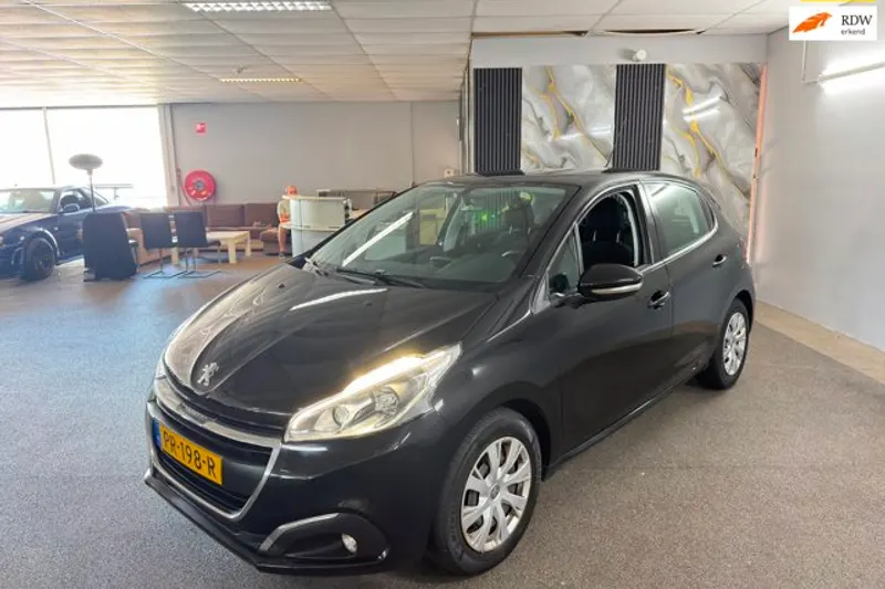 Peugeot 208 (2017)