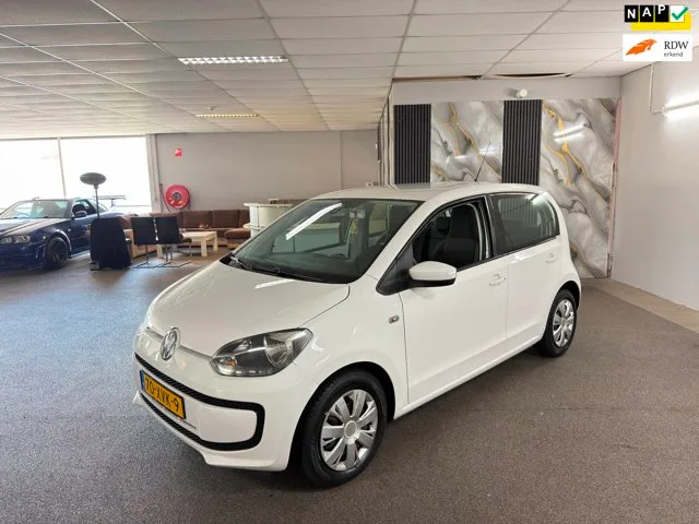 Volkswagen Up! (2012) — foto 1