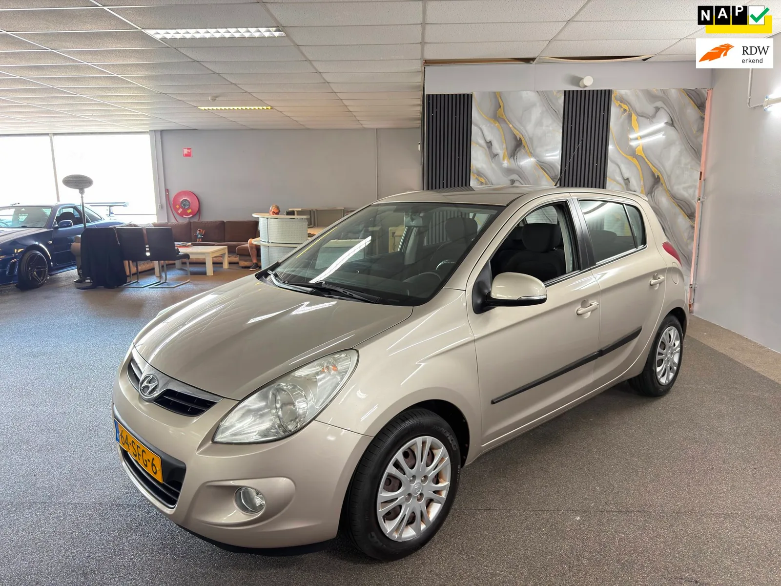 Hyundai i20 (2011) — foto 1