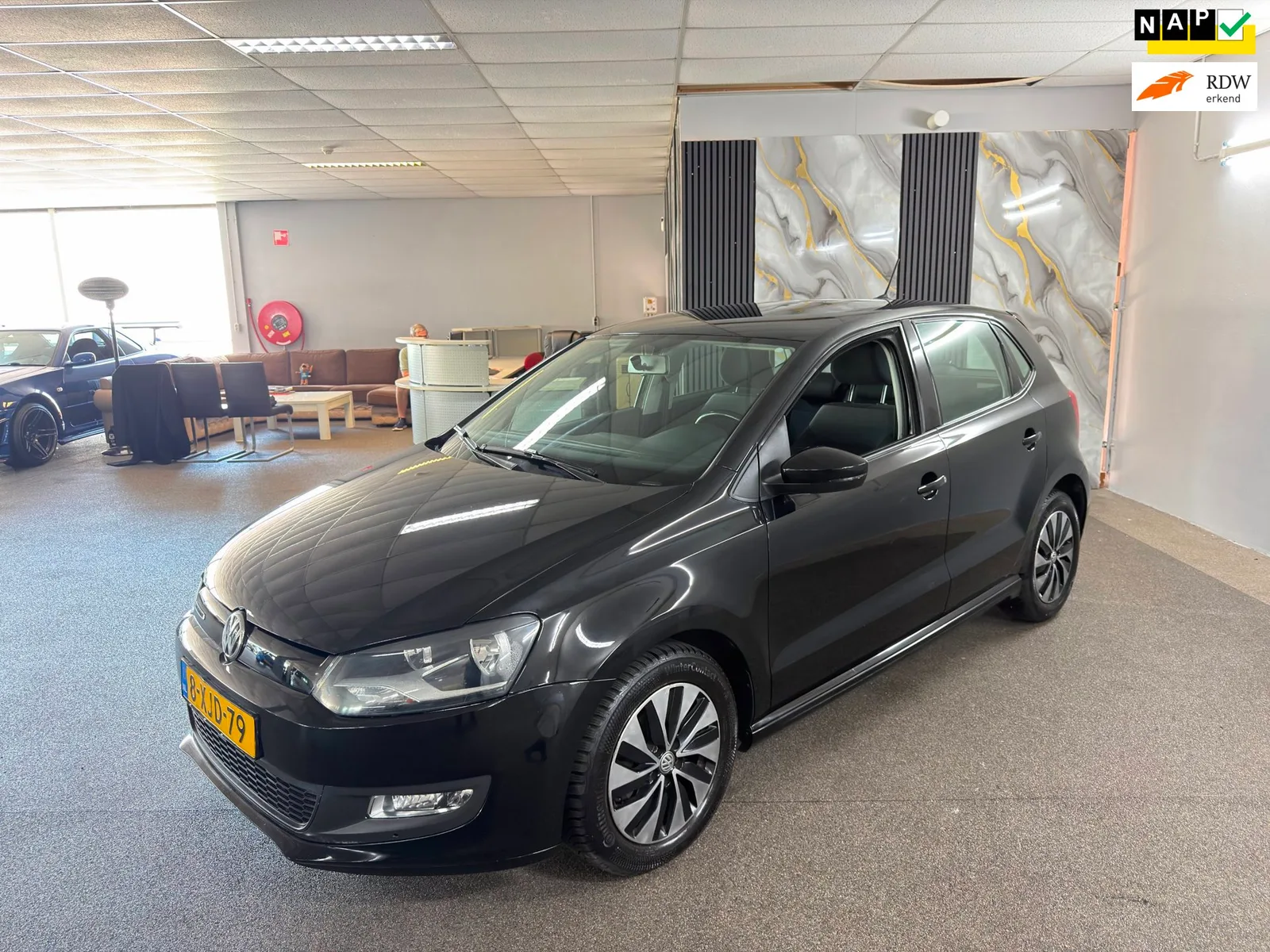 Volkswagen Polo (2014) — foto 1