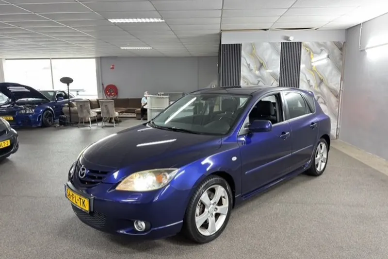 Mazda 3 (2004)