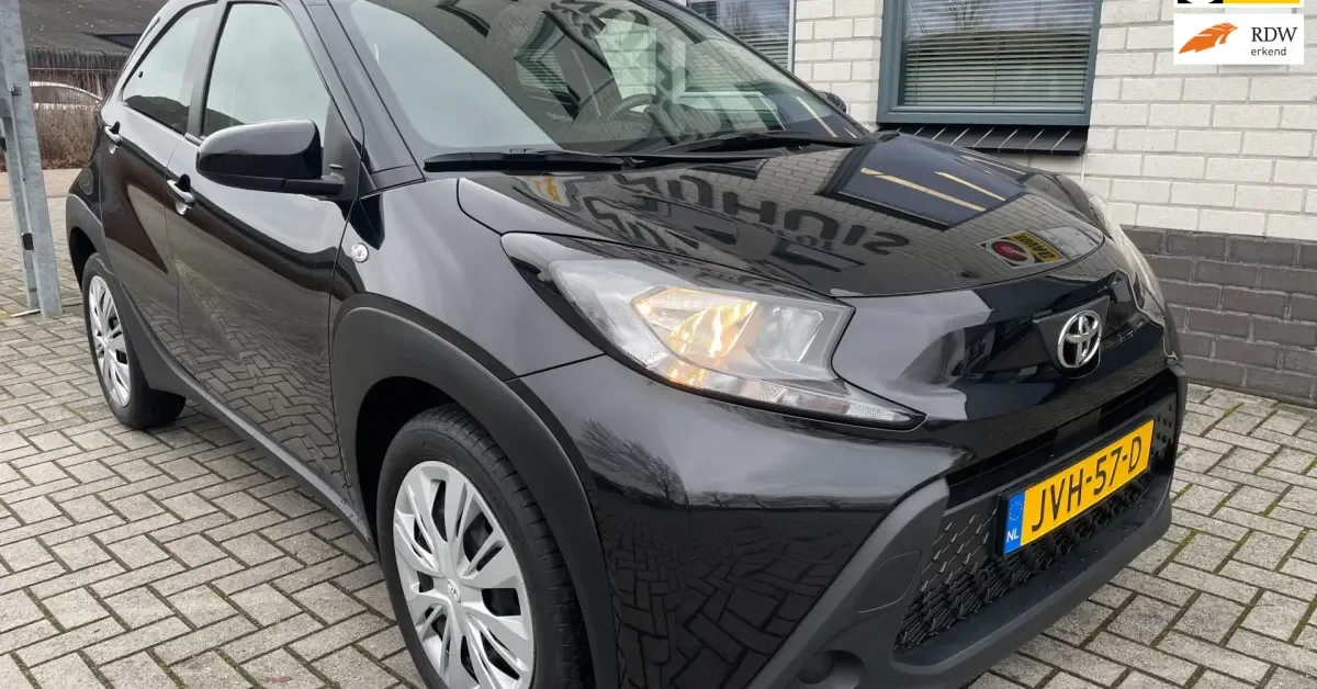 Toyota Aygo (2022) — foto 1