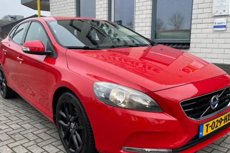 Volvo V40 (2013)