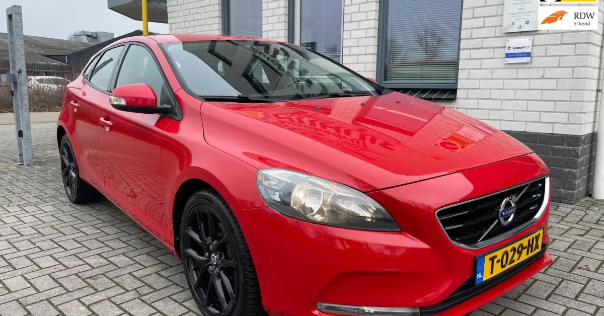 Volvo V40 (2013) — foto 1