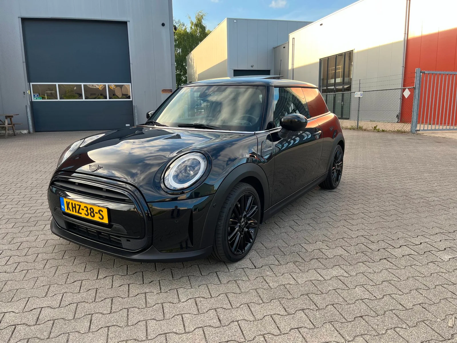 MINI Cooper (2022) — foto 1