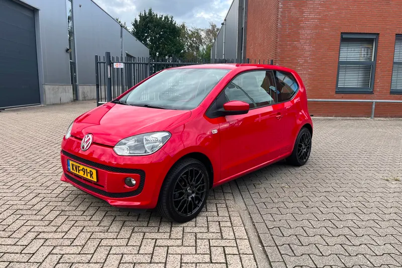 Volkswagen Up! (2012)