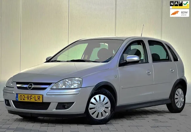 Opel Corsa (2005) — foto 1