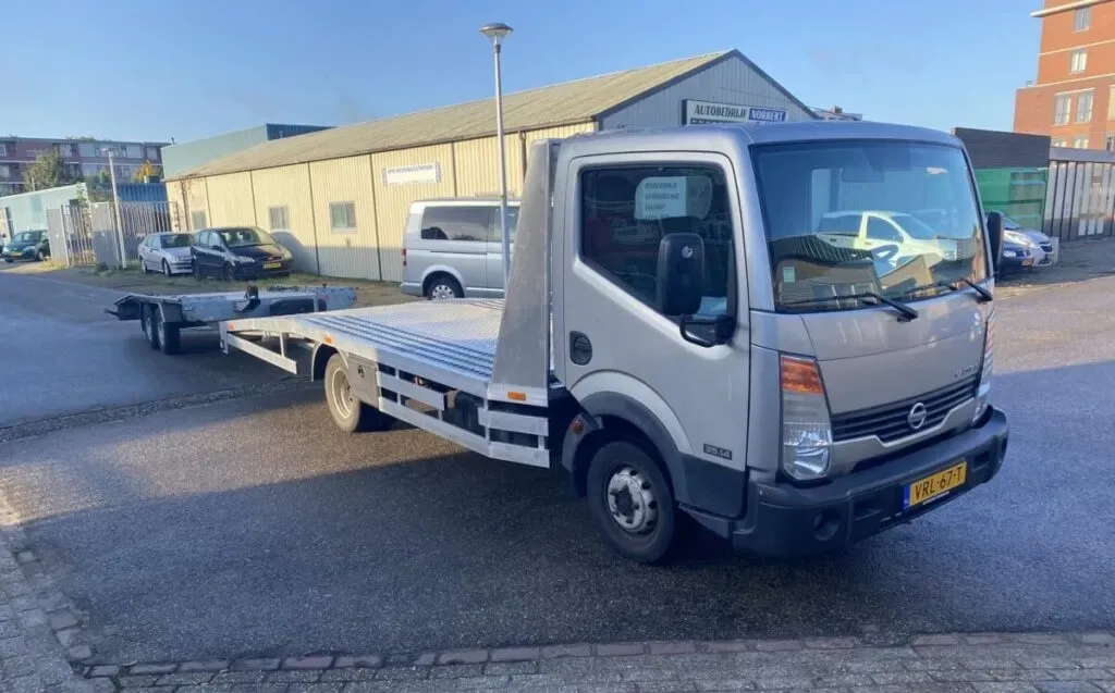 Nissan Cabstar E (2013) — foto 1