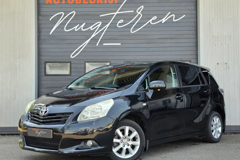 Toyota Verso (2010)