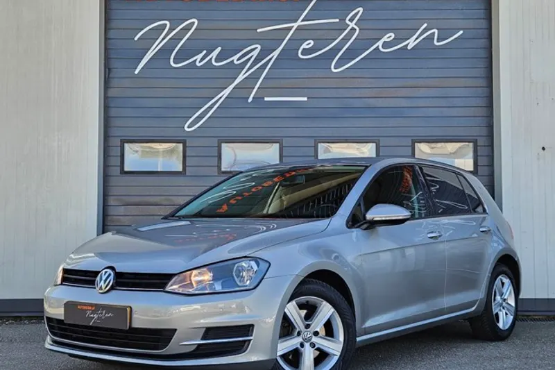 Volkswagen Golf (2012)