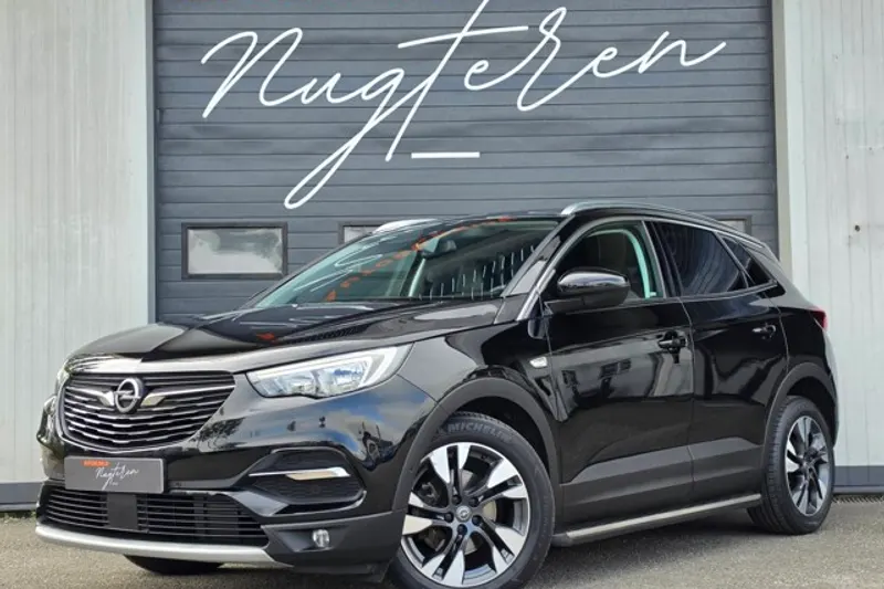 Opel Grandland X (2018)