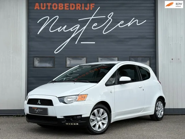 Mitsubishi Colt (2012) — foto 1