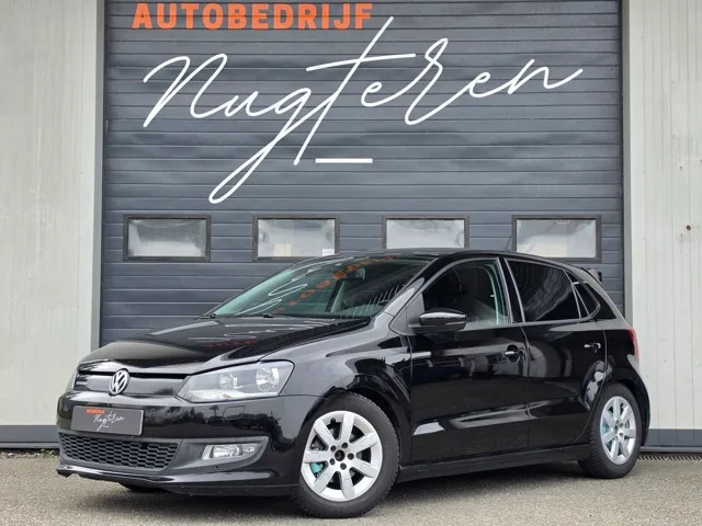 Volkswagen Polo (2011) — foto 1