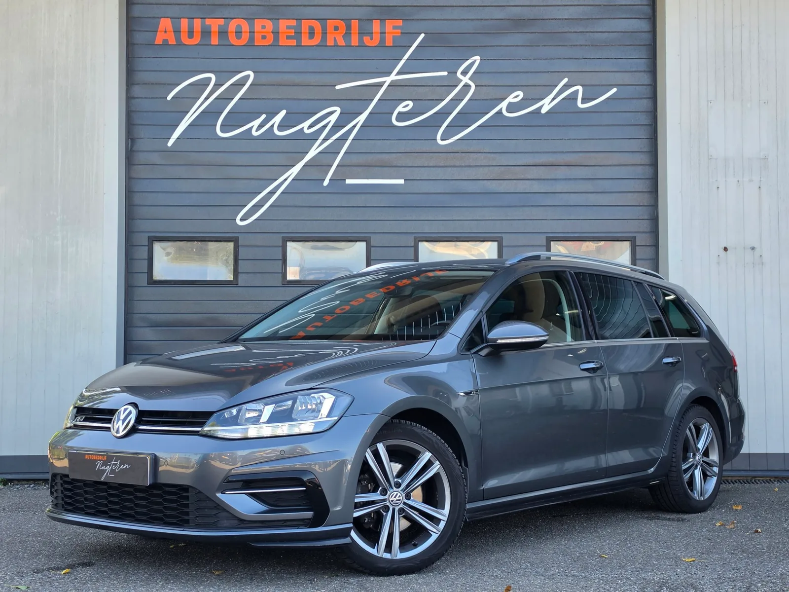 Volkswagen Golf (2018) — foto 1