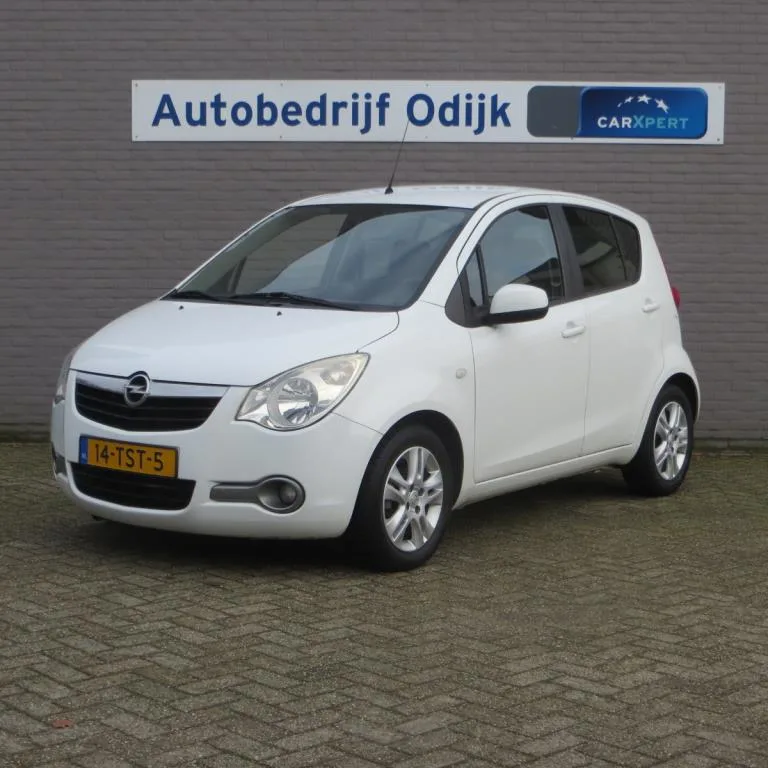 Opel Agila (2012) — foto 1